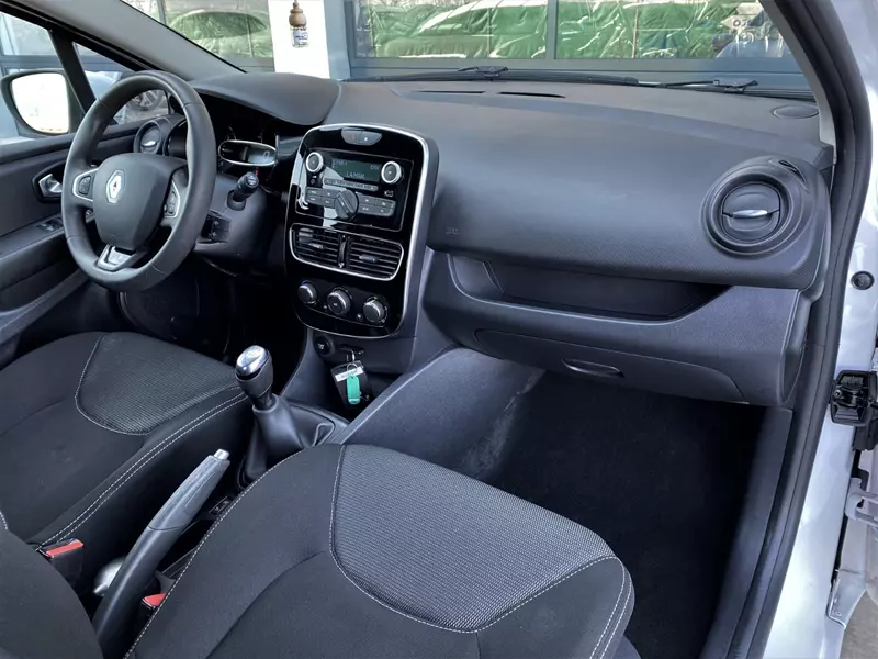 Renault Clio Business Energy TCe 75cv 18 75 CV Manual